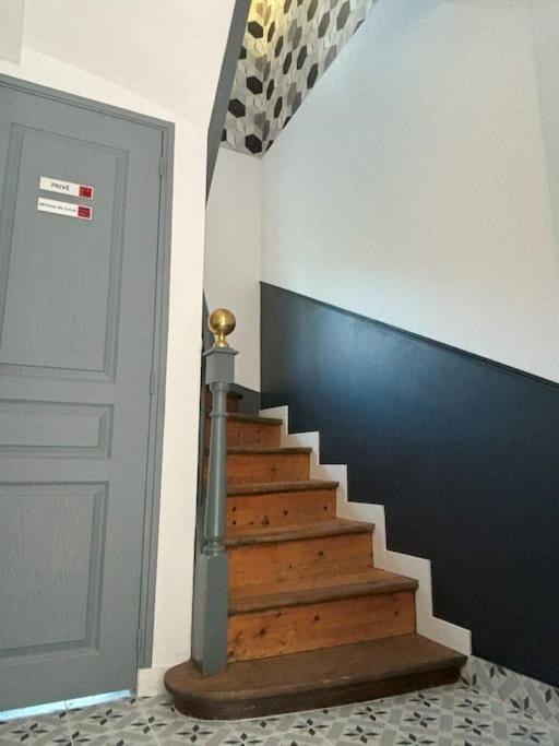 Duplex Parapluies De Cherbourg Netflix Parking ภายนอก รูปภาพ